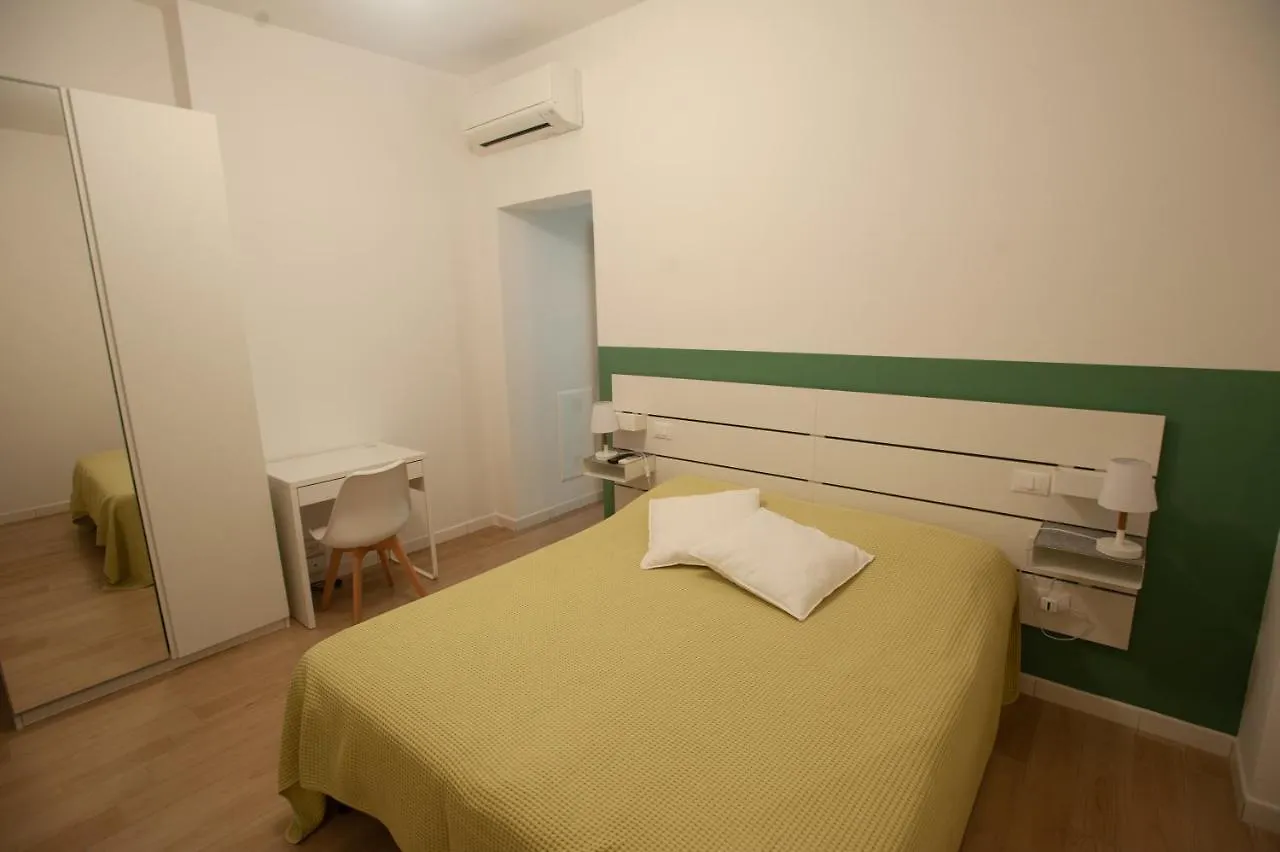 Bed & Breakfast Annemarie B&B Marina Di Pisa